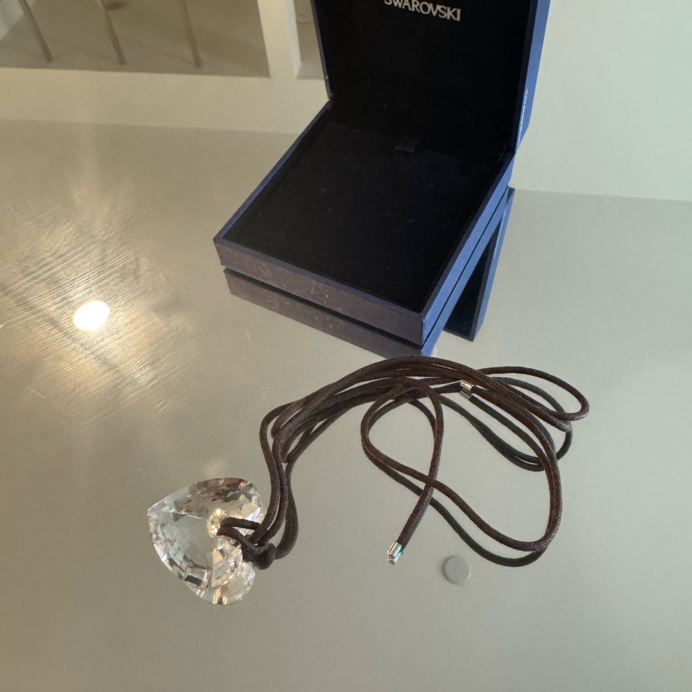 Heart-Shaped Crystal Pendant Necklace